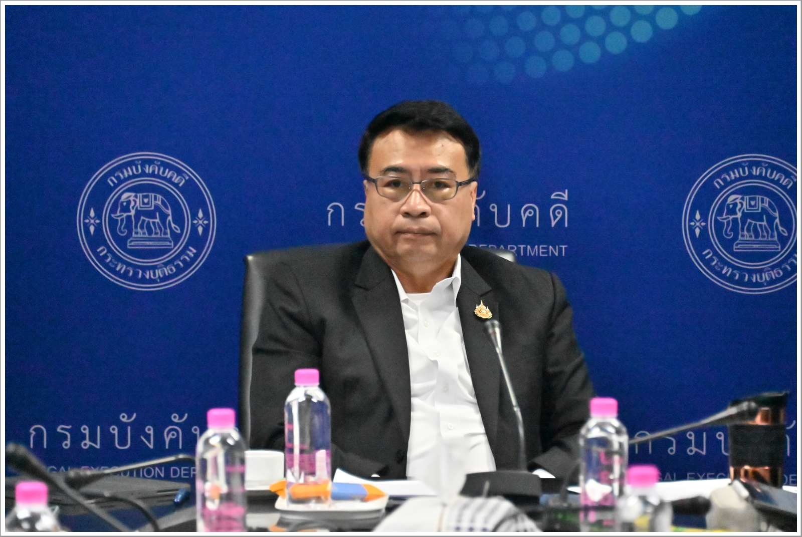 กรมบังคับคดีให้สัมภาษณ์เชิงลึก (In-depth Interview) เพื่อประกอบการศึกษาโครงการสำรวจความเชื่อมั่นของประชาชนผู้รับบริการที่มีต่อกระบวนการบังคับคดี ประจำปีงบประมาณ พ.ศ. 2569